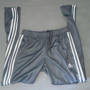 Adidas joggers